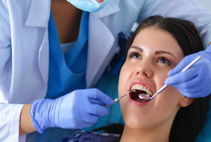 دندانپزشکی طرف قرارداد با بیمه سینا در تهران