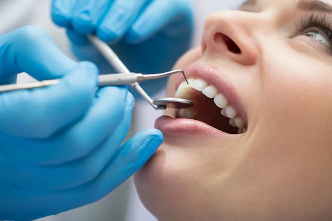 دندانپزشکی طرف قرارداد با بیمه دانا در شرق تهران